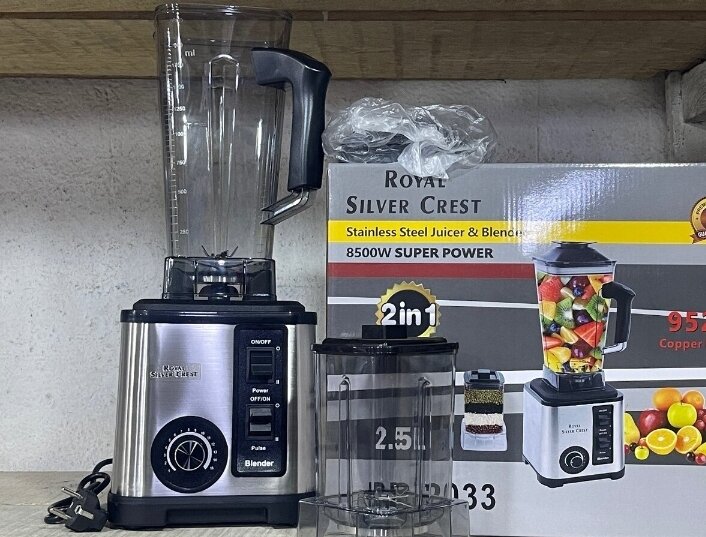 Blender Royal Silver Crest 2.5L