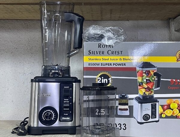 Blender Royal Silver Crest 2.5L