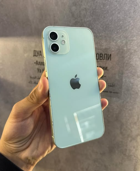 IPHONE 12