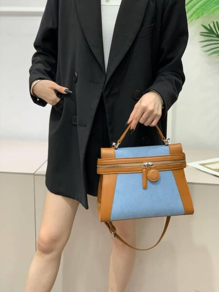Sac à main élégant convertible