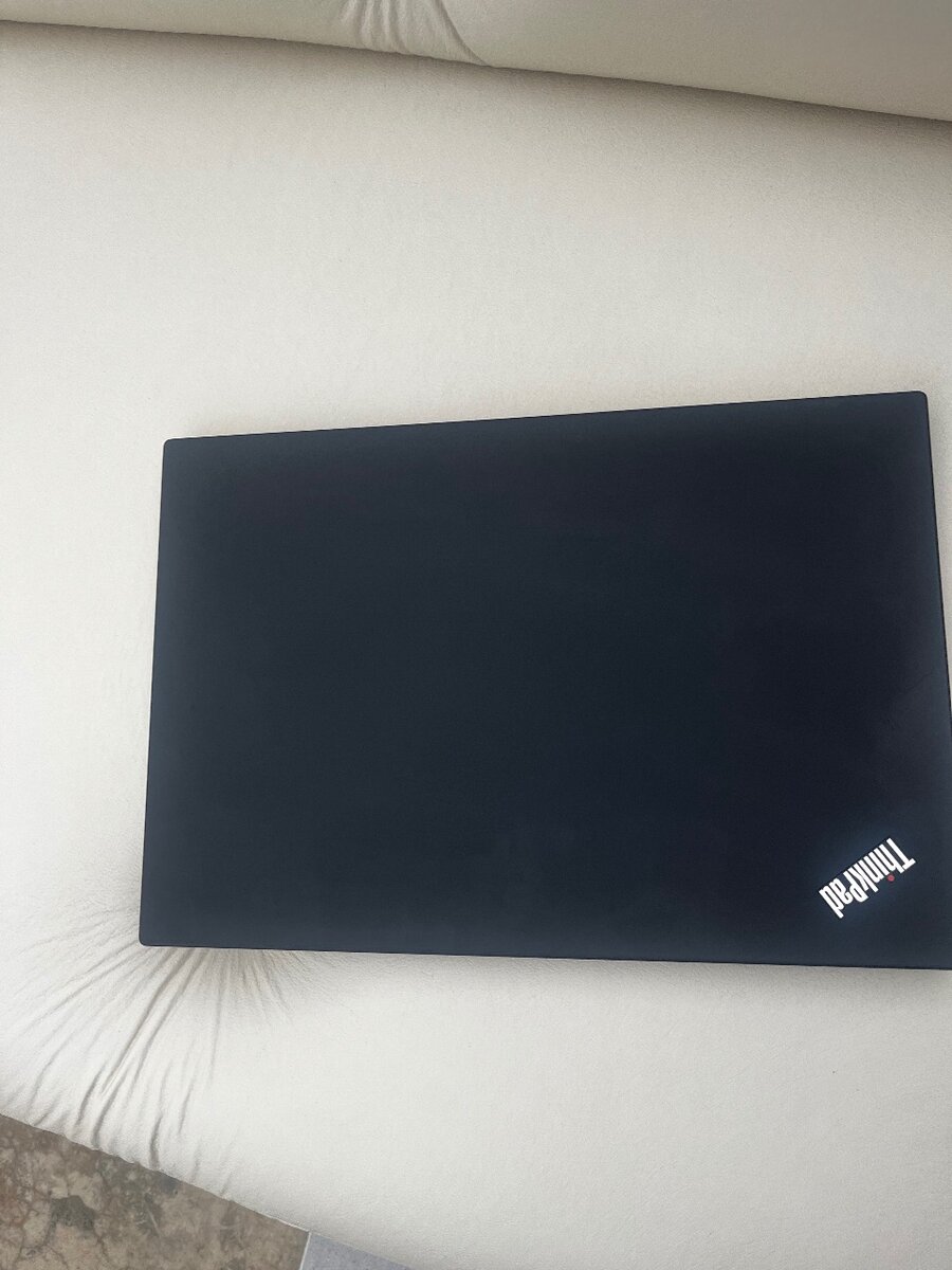 LENOVO T15