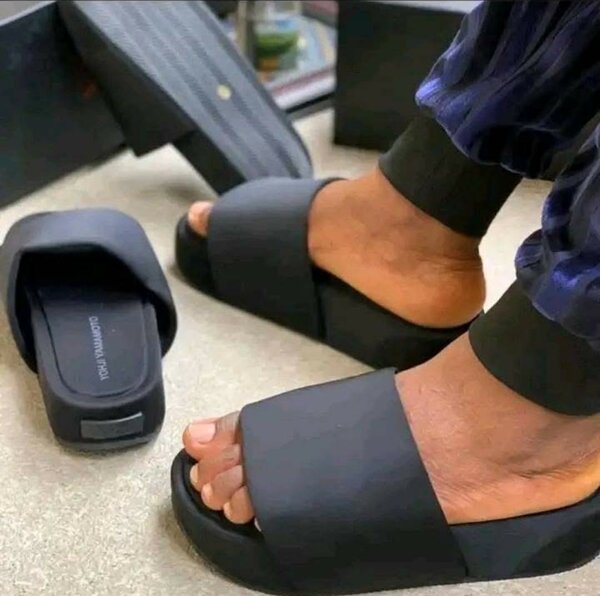 Y-3 SLIDE