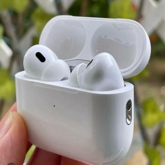 Airbuds Pro 2 branded with Buzzer