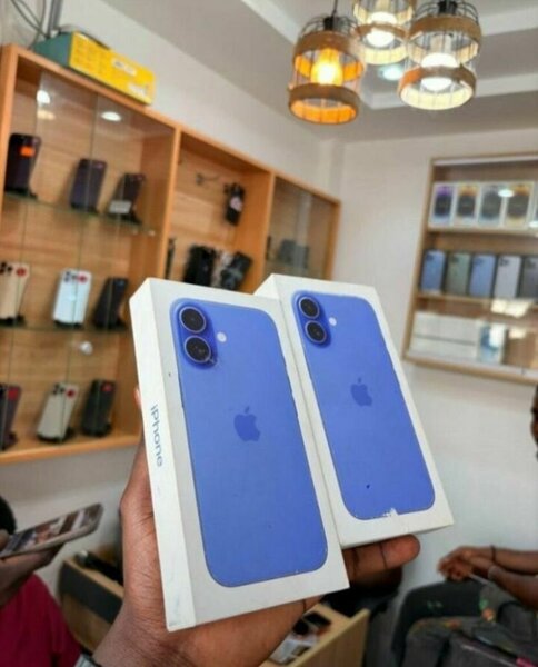 iPhone 16