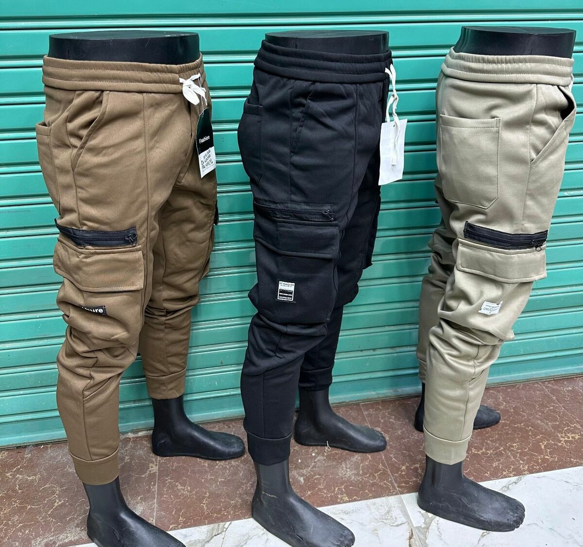 SWEAT PANTS