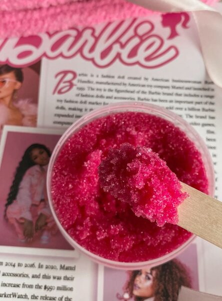 Crème et gommage lèvres rose