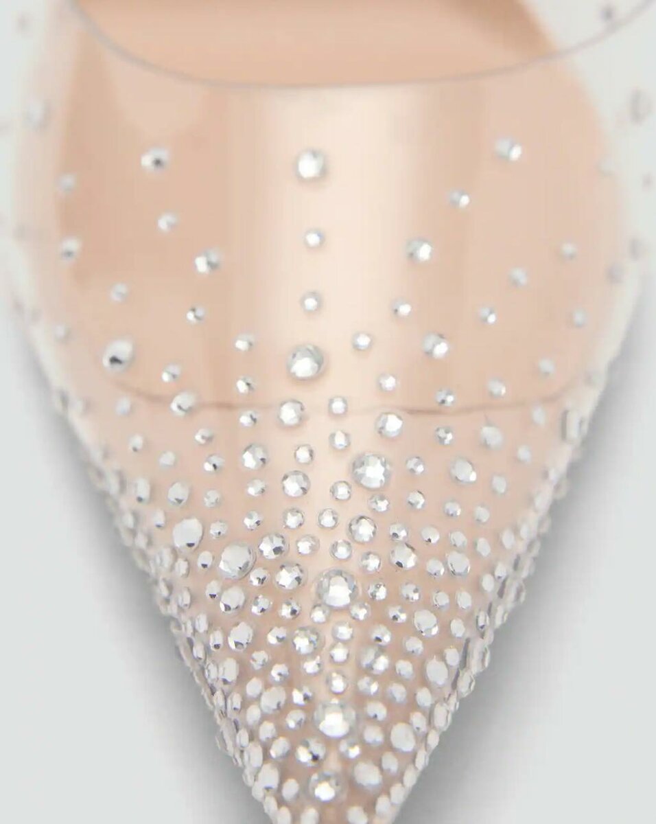  Shoe