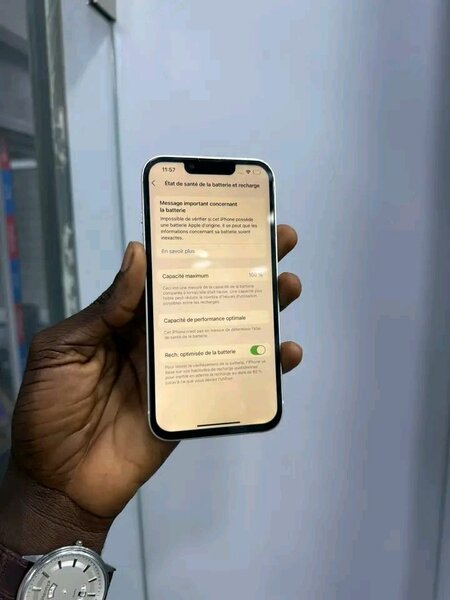 iPhone 13 Blanc 128GB Débloqué