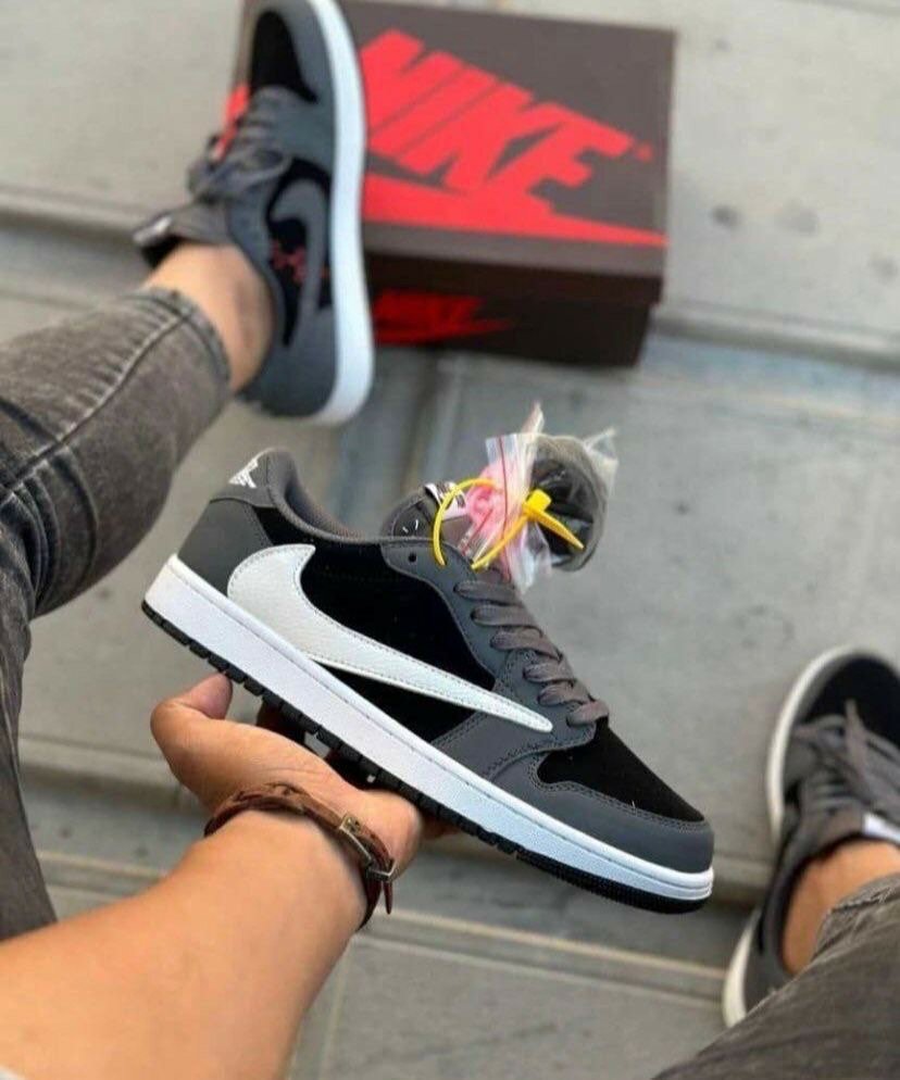 AIR JORDAN 1 LOW