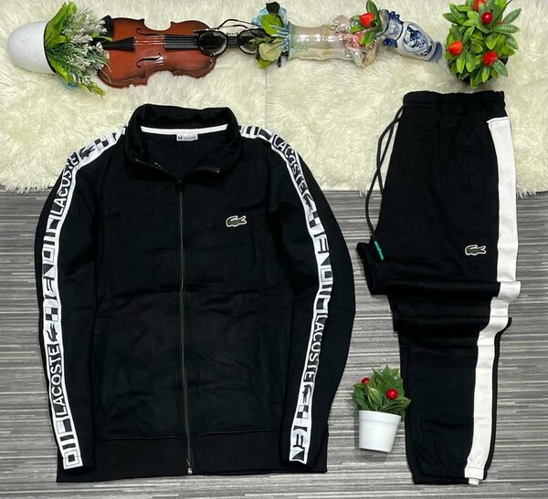 Complet lacoste