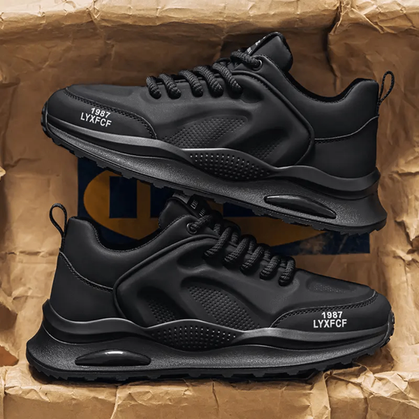 Sneakers noirs tendance homme