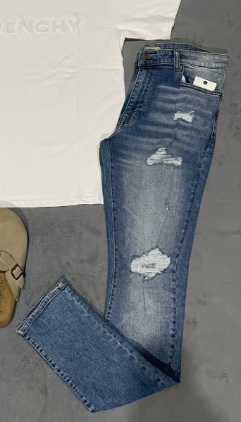 Jeans size 34