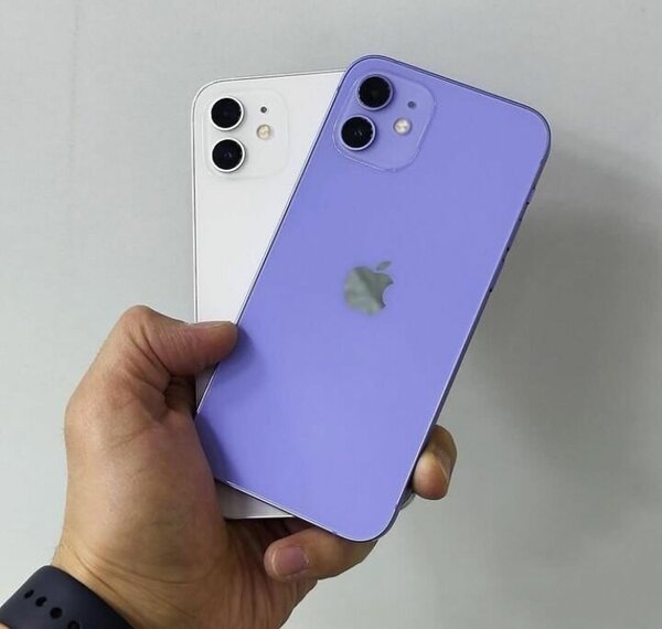 iPhone 12