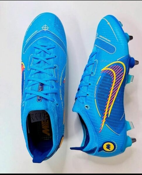 Crampons