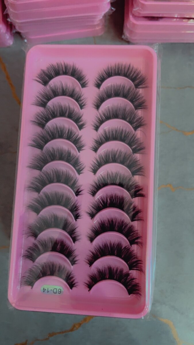 Faux cils naturels