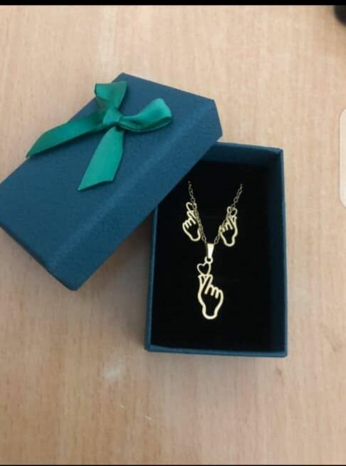 Bijoux P