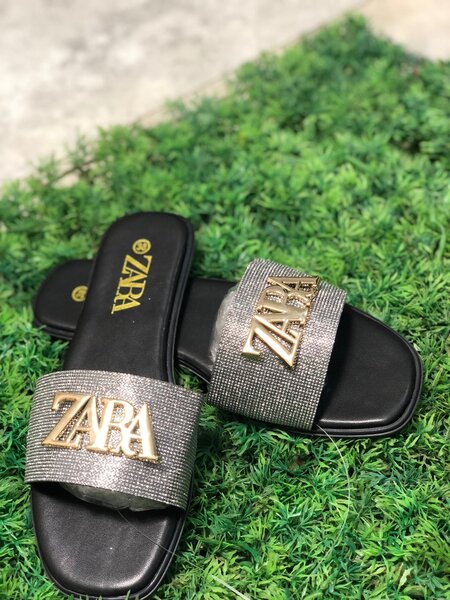 SLIPPERS MAGIC