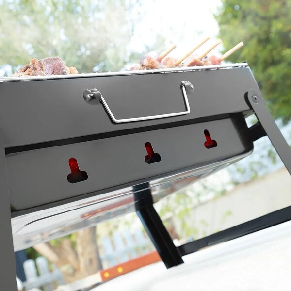 Barbecue pliable à charbon