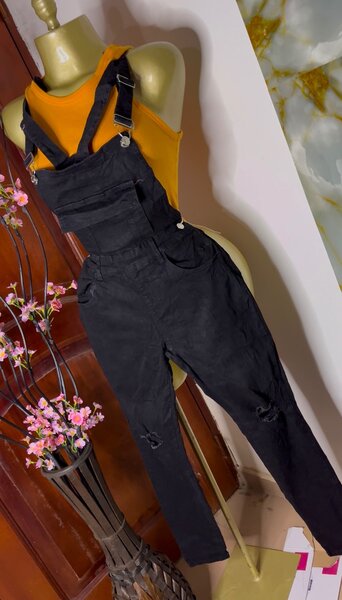 Salopette en jean noir femme