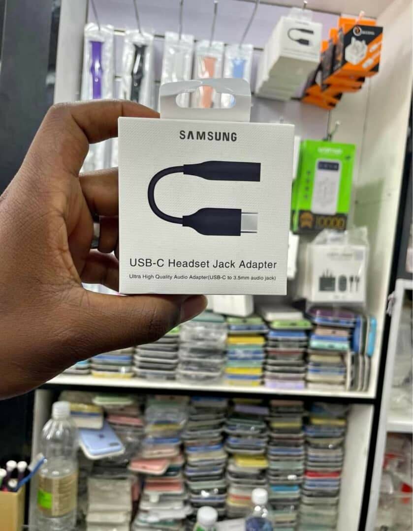 Type c aux adapter