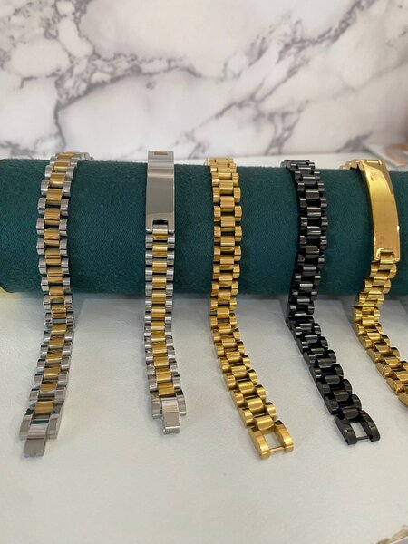 Bracelet