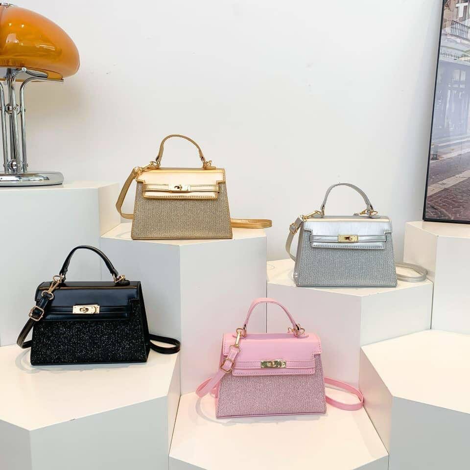 Mini hand bag