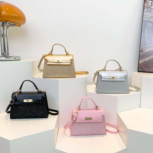 Mini hand bag