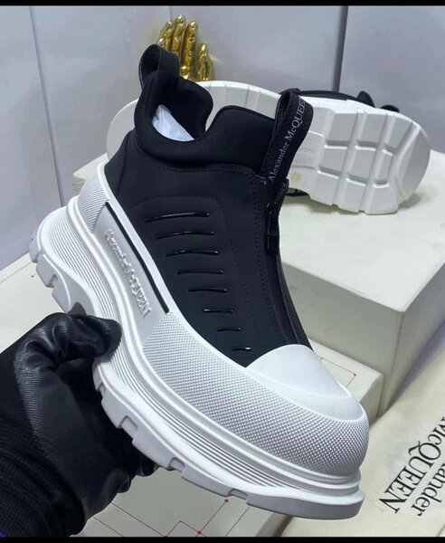 Alexander McQueen