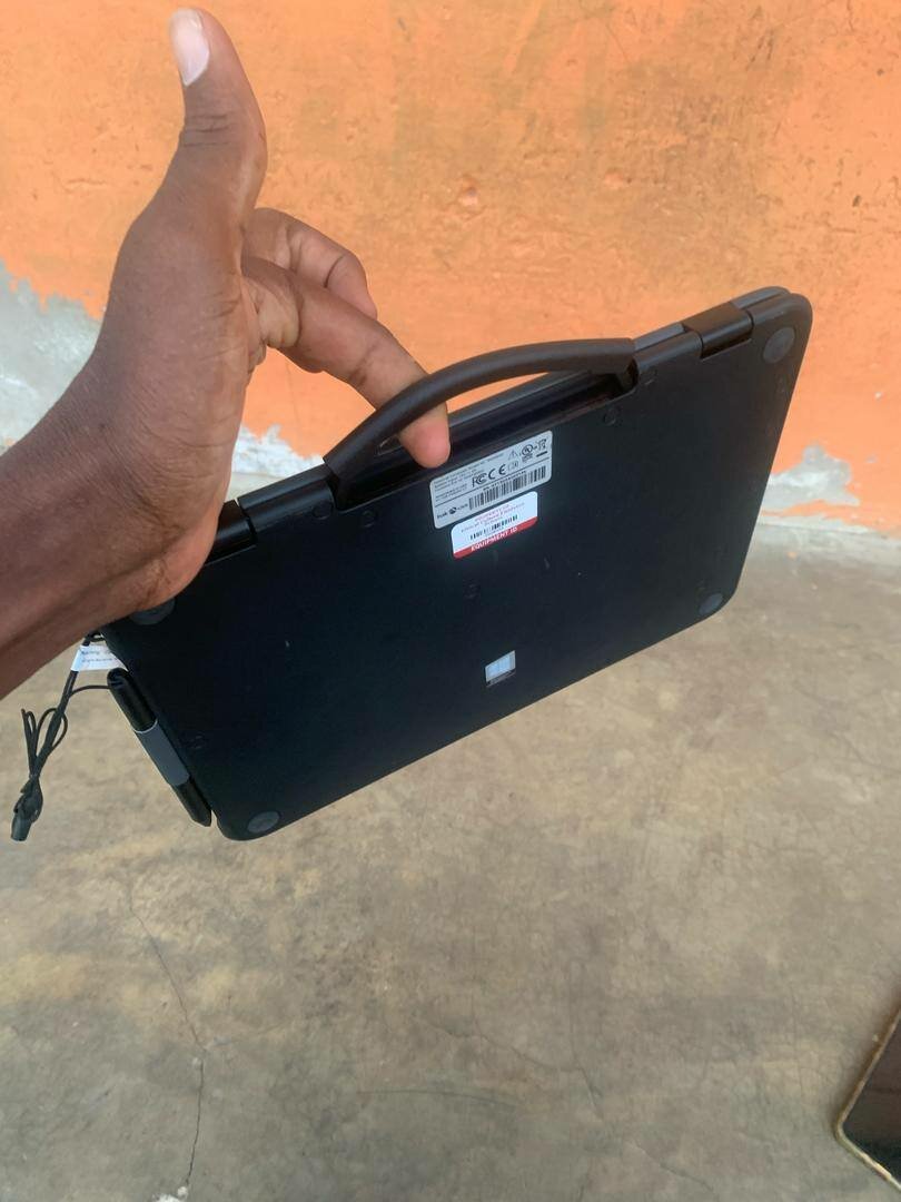 Laptop