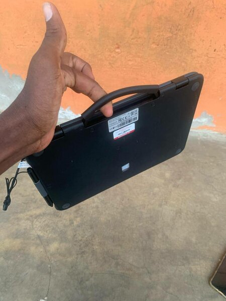 Laptop