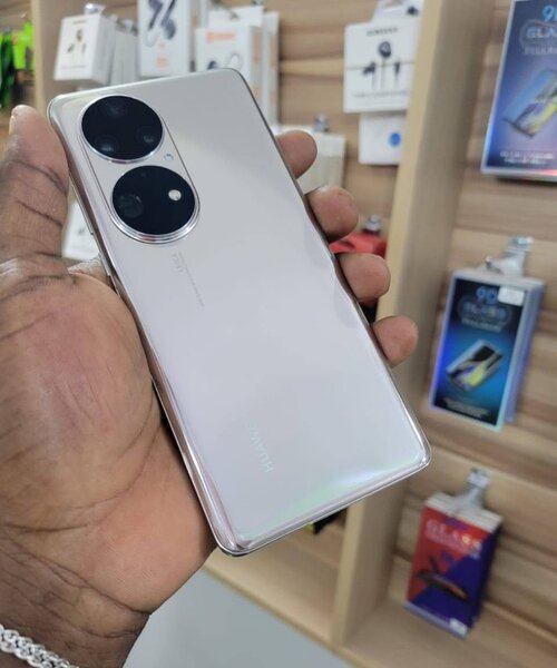 HUAWEI P50 PRO