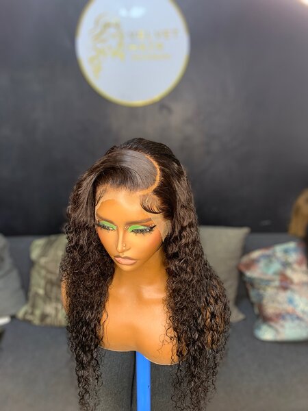 Xixi wet curls