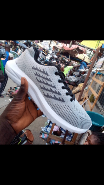 Men Sports Shoes
