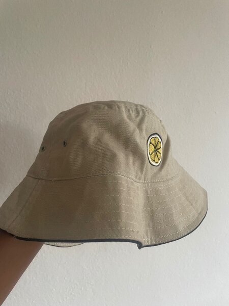 Bob (chapeau) beige
