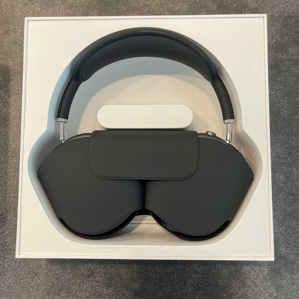 AirPods Max