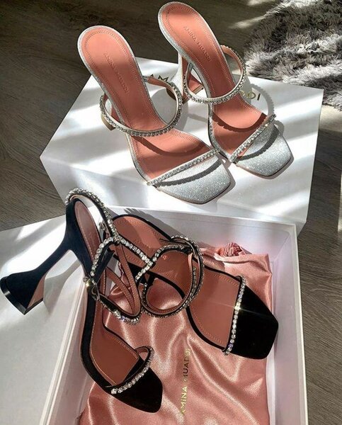 HEELS