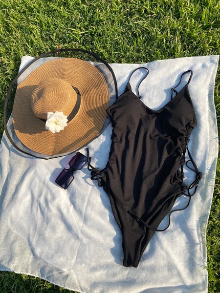 Bikini /swimsuit