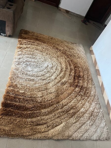 Center rugs