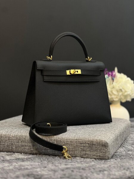 Sac à main élégant en cuir