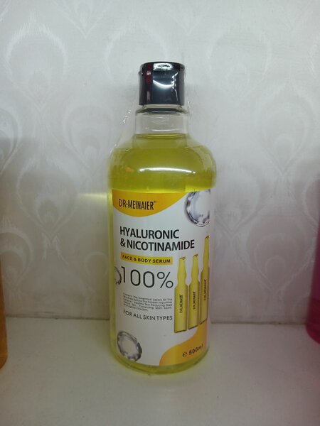 Hyaluronic & Niacinamide Serum