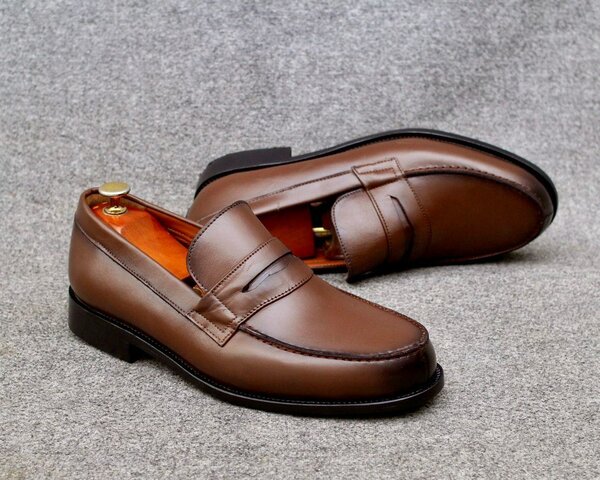 Chaussures élégantes homme cuir