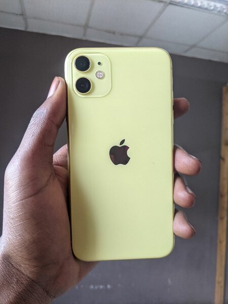 iPhone 11