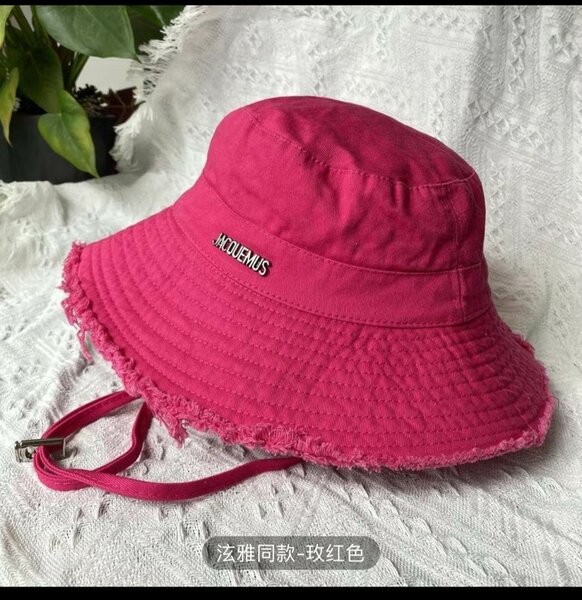 Bucket hats