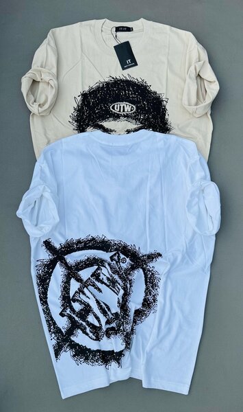 Tee-shirts