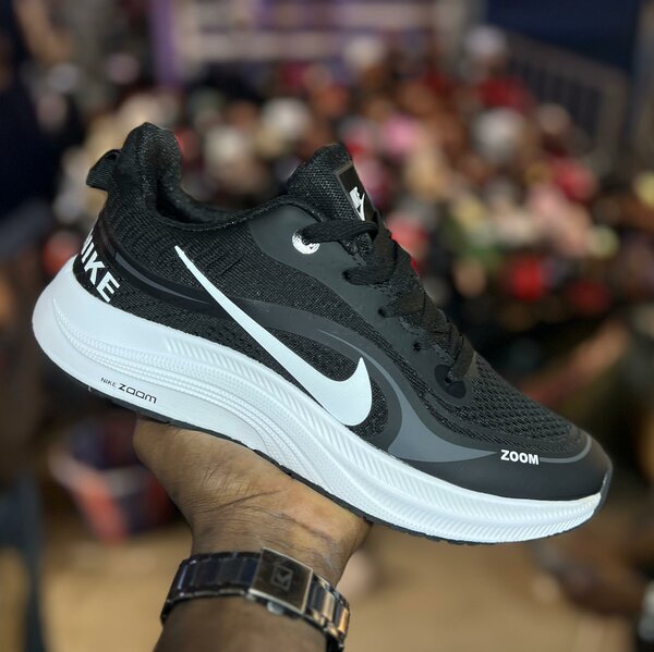 Chaussures de course légères Nike