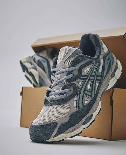 Fashion sneakers