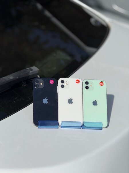 iPhone 12