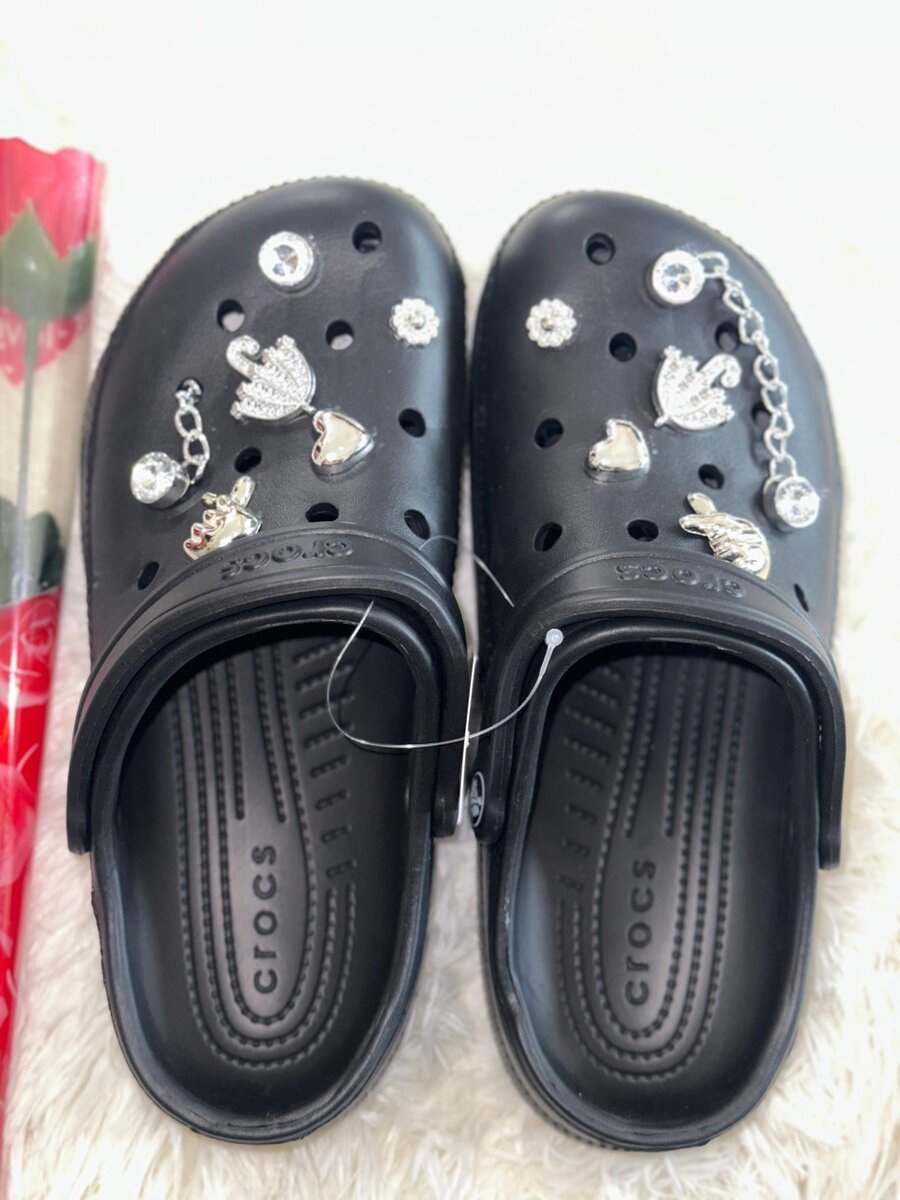 Crocs