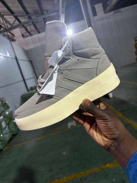Chaussure adidas