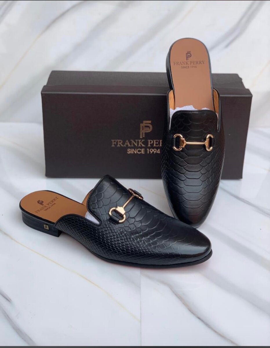 Half shoe